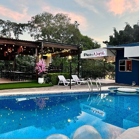 Villa Napoli Σάντα Άνα Εξωτερικό φωτογραφία