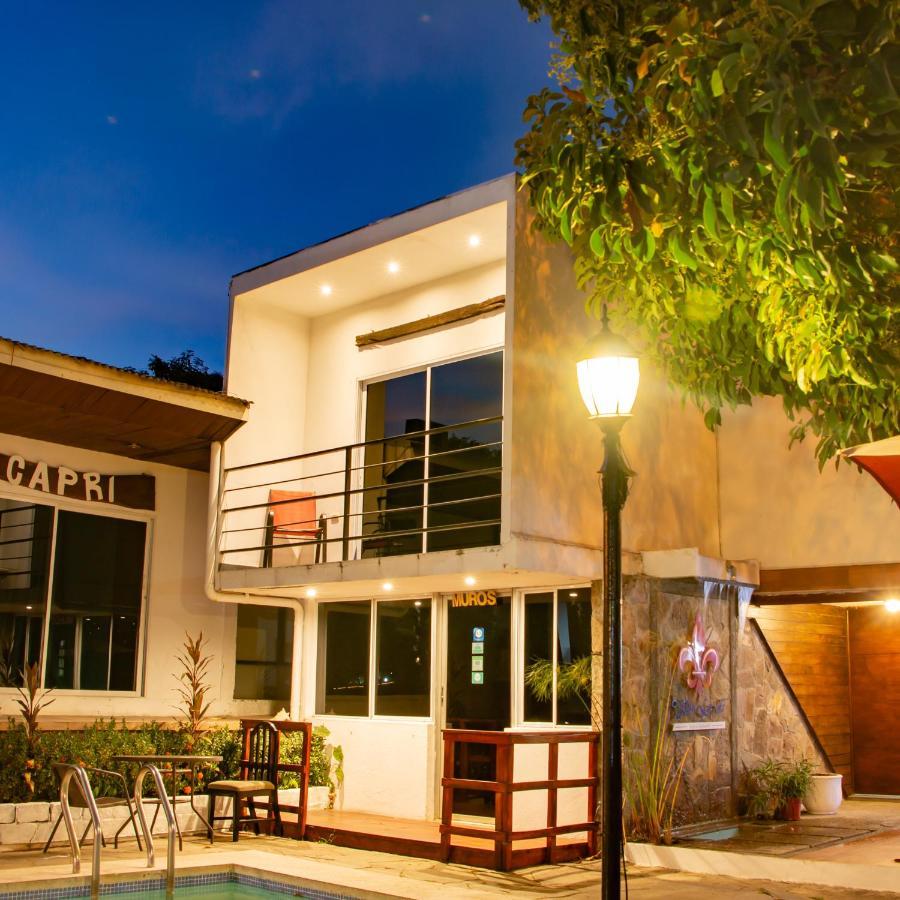 Villa Napoli Σάντα Άνα Εξωτερικό φωτογραφία