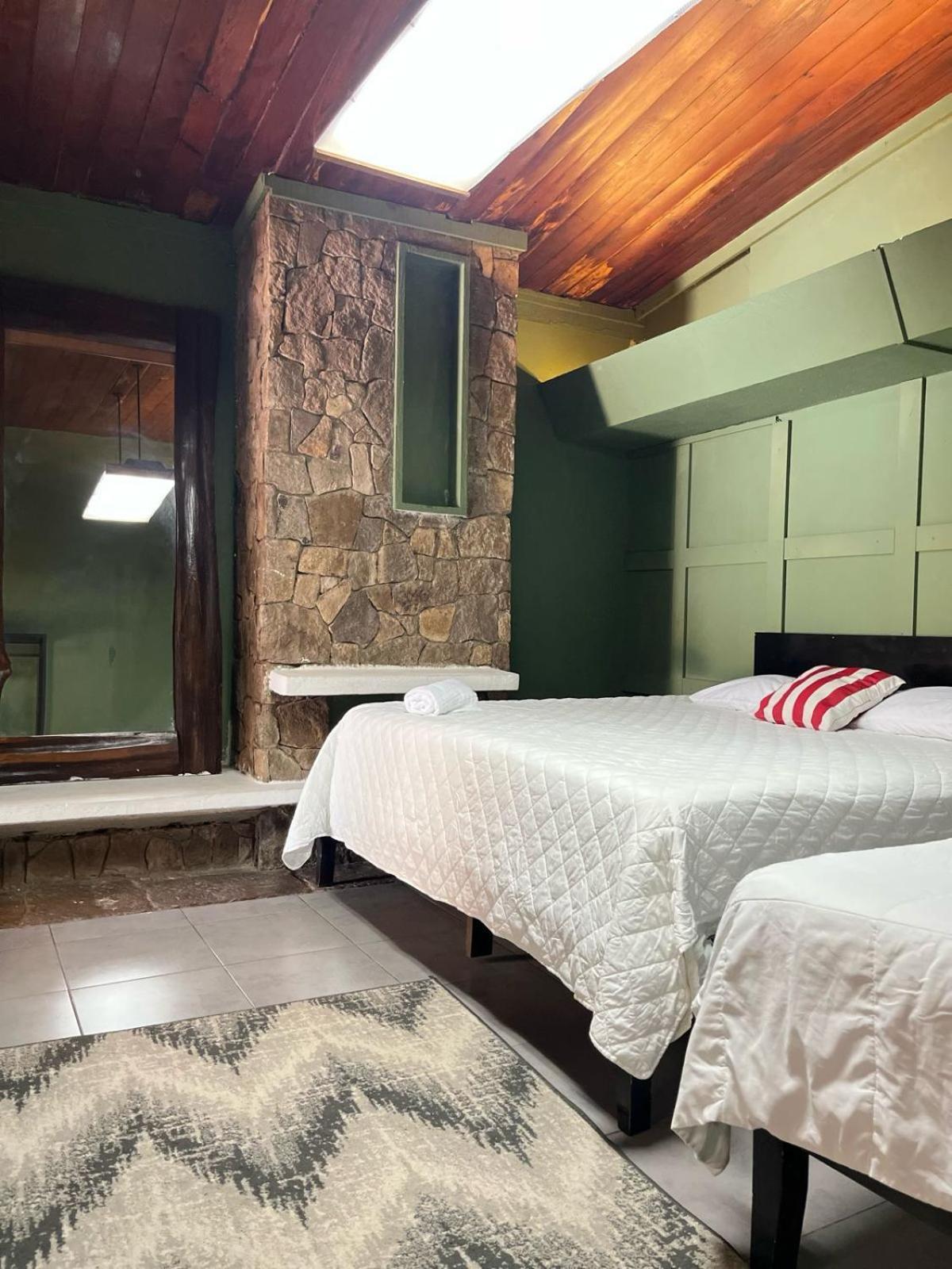 Villa Napoli Σάντα Άνα Εξωτερικό φωτογραφία