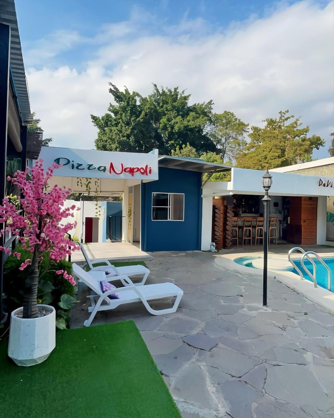 Villa Napoli Σάντα Άνα Εξωτερικό φωτογραφία