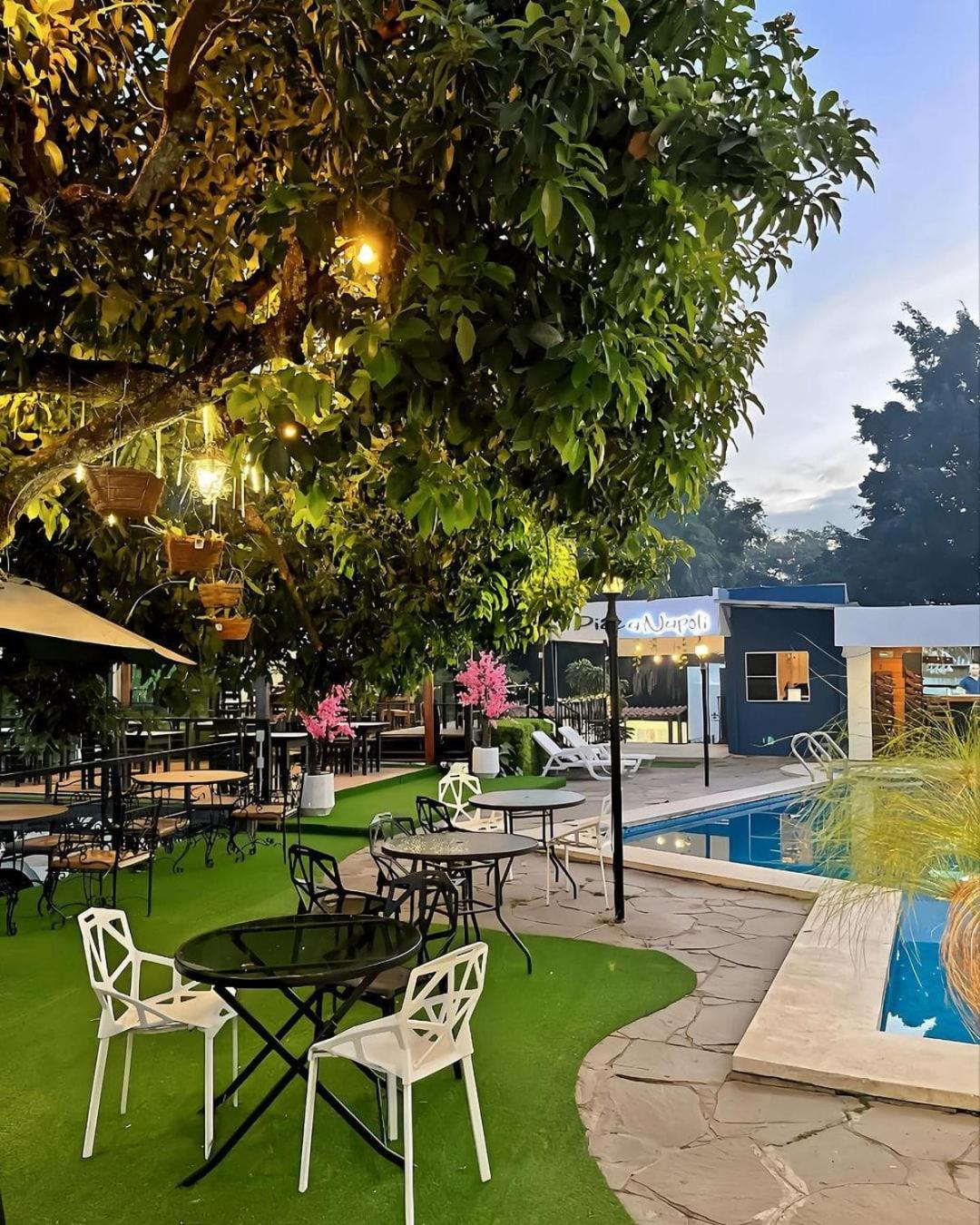 Villa Napoli Σάντα Άνα Εξωτερικό φωτογραφία