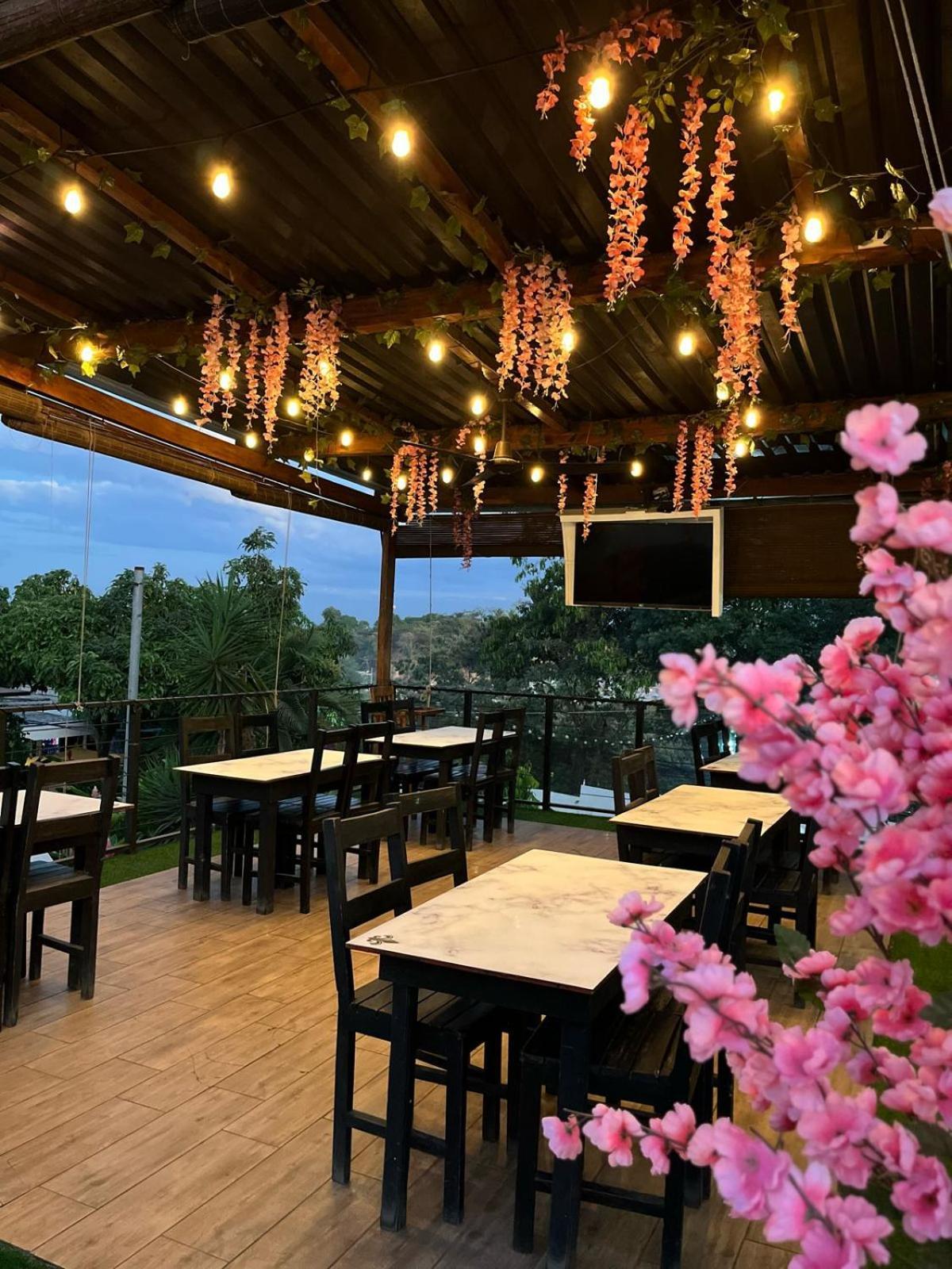 Villa Napoli Σάντα Άνα Εξωτερικό φωτογραφία
